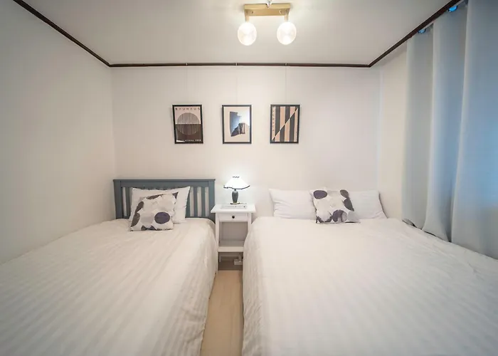 Family Near Hongdae & Station Seoul